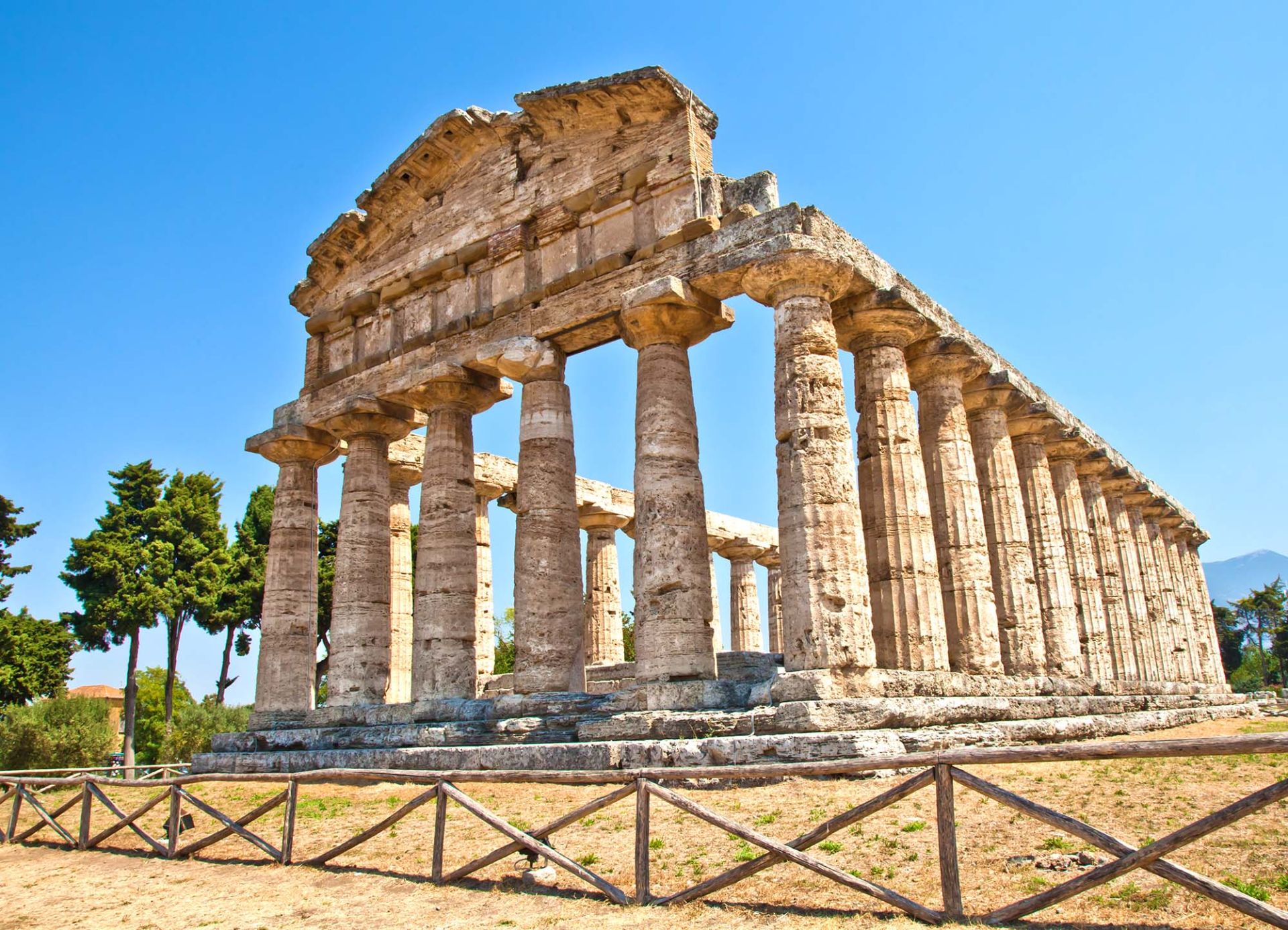 temple doric style dating from first half 6th century bc